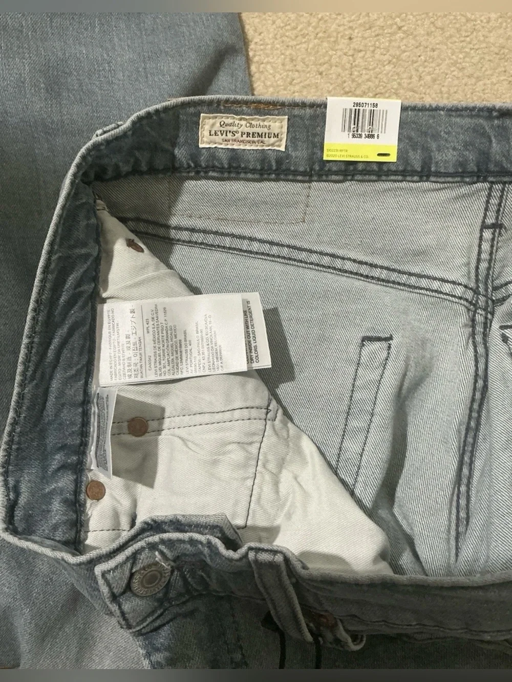 Size 34 x 32 - Levi & Strauss Levi’s 502 Light Wash Denim Taper Premium Jeans